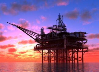 Velcí čínští investoři jednají o vstupu do Saudi Aramco Oil reifinery
