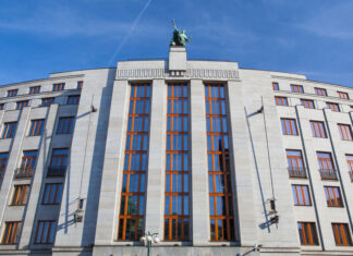 Průměrná sazba spotřebitelských úvěrů stoupla o 0,77 bodu na 6,44 procenta čnb, česká národní banka