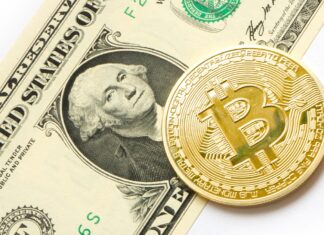 Bitcoin se přehoupl přes hranici 9100 dolarů bitcoin, dolar