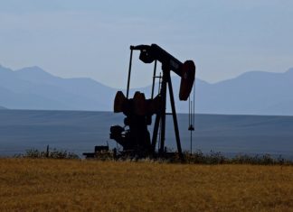 Saúdskoarabský ropný gigant Aramco zvýšil čtvrtletní zisk o 30 procent ropa, OPEC, zvýšení těžby