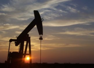 OPEC+ nebude zvyšovat těžbu, vzkazuje ministr energetiky Spojených arabských emirátů ropa