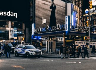 Technologický index Nasdaq uzavřel na rekordním maximu Nasdaq