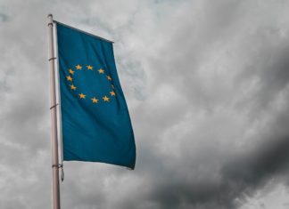 Evropské akcie před začátkem summitu Evropské unie oslabily Evropská unie, evropa, eurozóna