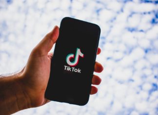 Společnost Twitter má prý zájem o převzetí aktivit TikToku v USA tiktok