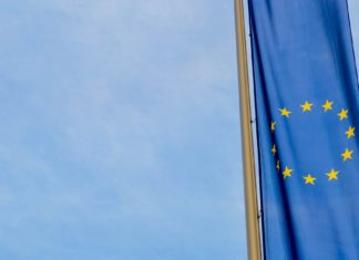 Hospodářství Evropské unie a eurozóny robustně oživuje evropská unie