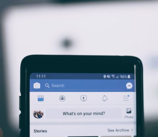 Digitální měna Facebooku by měla být spuštěna v lednu facebook