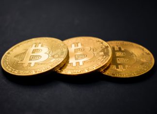 eToro Krypto Newsletter: Léto se s bitcoinem moc nemazlí Bitcoin, krypto, kryptoměna