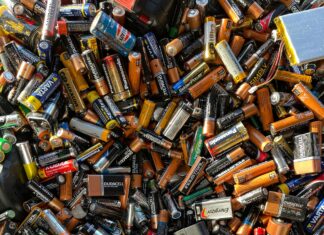Čína expanduje do Afriky. Má zálusk na lithium v Mali lithium