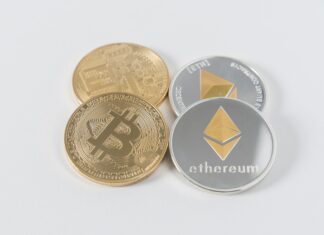 Kryptoměny na nových maximech Bitcoin, kryptoměny, Ethereum