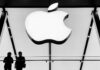 Přestože Apple zklamal čtvrtletními výsledky, cena jeho akcií láme historické rekordy Apple, iPhone, mobil, technologie, zisk
