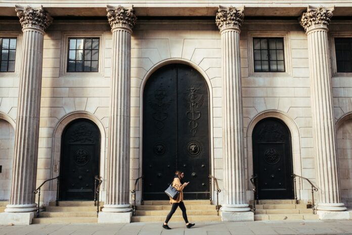 Bank of England bude zvyšovat úrokové sazby