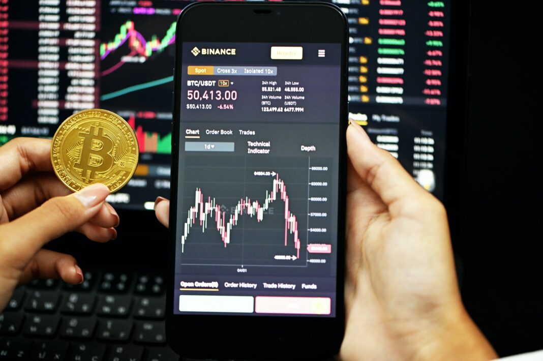 Bitcoin a ethereum tento měsíc posilují spolu s americkým akciovým trhem.