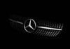 Automobilka Mercedes-Benz ve čtvrtletí zvýšila provozní zisk o 11 procent Značka automobilky Mercedes Benz