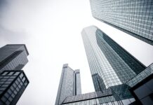 Bank of America a JPMorgan výrazně zvýšily čtvrtletní zisky Zisk