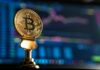 Bitcoin zvedá hlavu. Za poslední měsíc zpevnil o 27 procent Bitcoin