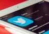 Musk chce odstoupit z pozice šéfa Twitteru, jakmile za sebe najde náhradu Majitel a šéf americké internetové společnosti Twitter Elon Musk uvedl, že odstoupí z pozice šéfa firmy, jakmile za sebe najde náhradu