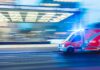 Krajská zdravotní, správce nemocnic v Ústeckém kraji, měla zisk 104 milionů Kč Sanitní vůz