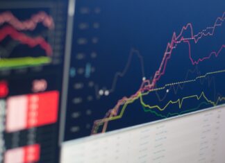 Index S&P 500 vzrostl v pololetí o 16 procent, Nasdaq o 33 pct V prvním pololetí se dařilo hlavně americkým akciovým trhům.