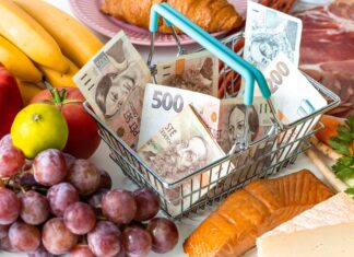 Koruna ztrácí, paradoxně kvůli nižší inflaci doma a vyšší ve Spojených státech. Kam kurz domácí měny zamíří? Koruna ztrácí, paradoxně kvůli nižší inflaci doma a vyšší ve Spojených státech. Kam kurz domácí měny zamíří?
