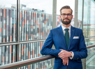 Peter Kopačka novým generálním ředitelem BAT na Slovensku Novým generálním ředitelem společnosti British American Tobacco (BAT) Slovakia se stal Peter Kopačka (34).