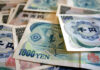 Jen pokračuje v růstu, proti dolaru i euru je nejsilnější od poloviny května jen, yen, dolar, euro