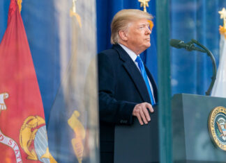 Trump dnes večer oznámí uvalení cel na automobily, oznámil Bílý dům trump, cla, automobily