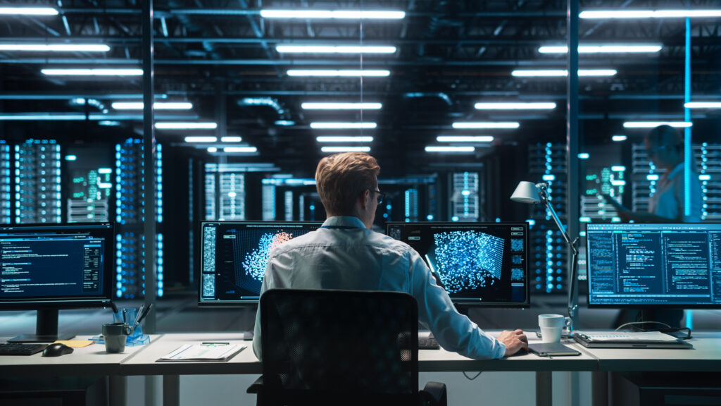 Software Developer Works with AI Analysis on his Computer with T - ForexMag.cz Tokenizace, blockchain