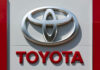 Zisk Toyoty v pololetí klesl o sedm procent, zvýšila však výhled na celý rok Toyota