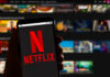 Zisk Netflixu překonal odhady, akcie ale kvůli boji o Warner Bros klesly Netflix
