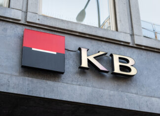 Čistý zisk Komerční banky loni vzrostl meziročně o 4,7 pct na 18,1 miliardy Kč KB