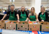 Zákazníci Tesco darovali v jarní Sbírce potravin 83 tun pomoci. Podpoří domácnosti v nouzi po celé ČR Sbírka potravin