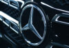 Automobilce Mercedes-Benz klesl čtvrtletní zisk, překonal však očekávání Mercedes