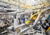 ABB Robotics: Kybernetická bezpečnost a inteligentní automatizace podporují růst výroby elektromobilů ABB
