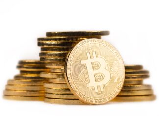 Experti: Bitcoin v druhém pololetí poroste, může se dostat k 90.000 USD bitcoin. Zdroj: Adobe Stock