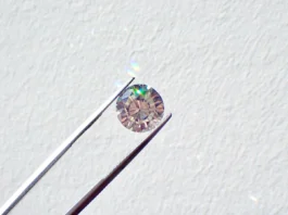 Diamantový trh už několik let ztrácí lesk. Největší hráč začal snižovat ceny Diamant
