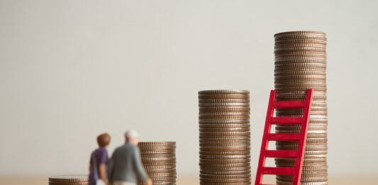 Důchodová reforma v praxi: Jak strukturální změny státního systému vynucují přechod k soukromému investování Důchod, Zdroj fotky: Adobe Stock