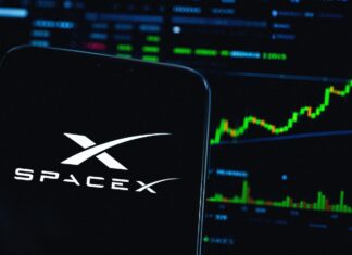 Bloomberg: Musk je díky zájmu o akcie SpaceX a Tesly znovu dolarovým bilionářem SpaceX